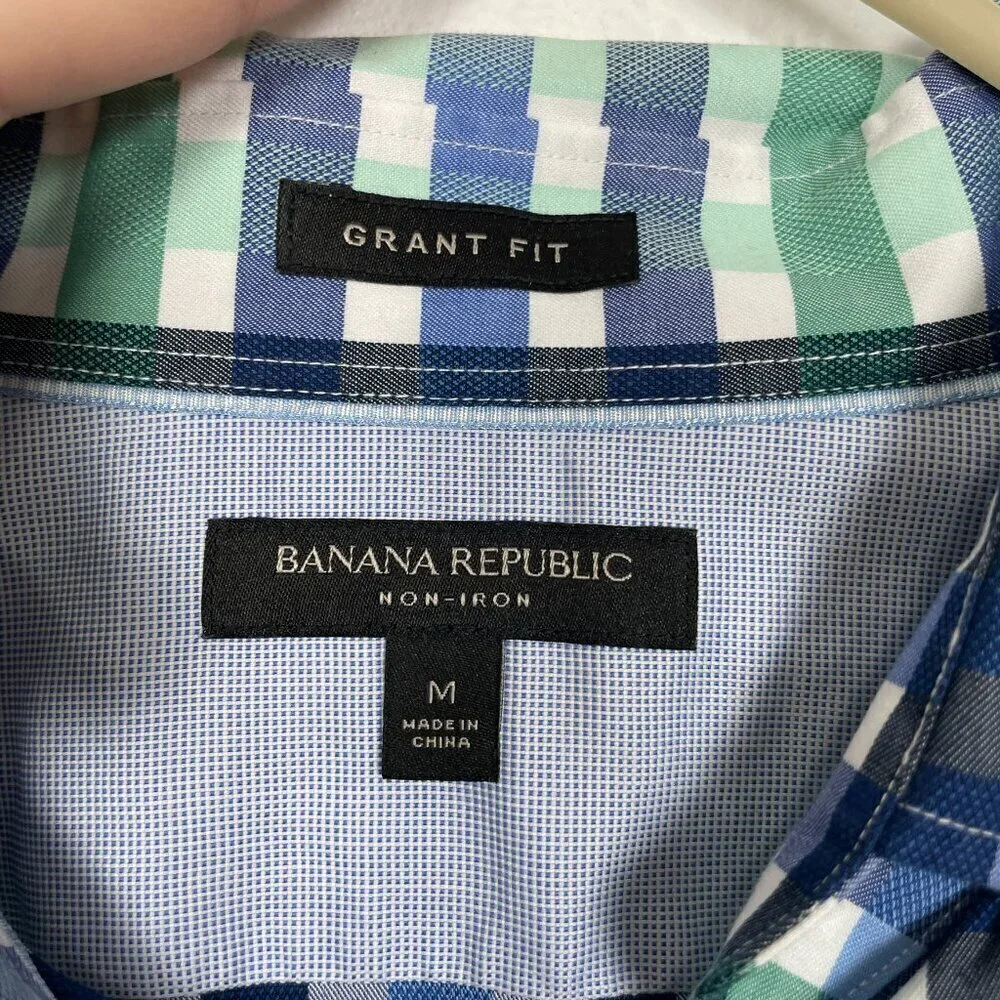 Banana Republic and Vineyard Vines Men's Button Down Plaid Slim Fit Bundle Sz: M